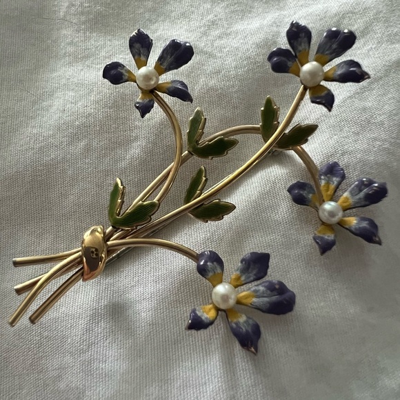 Vintage 1940’s Enamel Floral Brooch - Picture 4 of 7